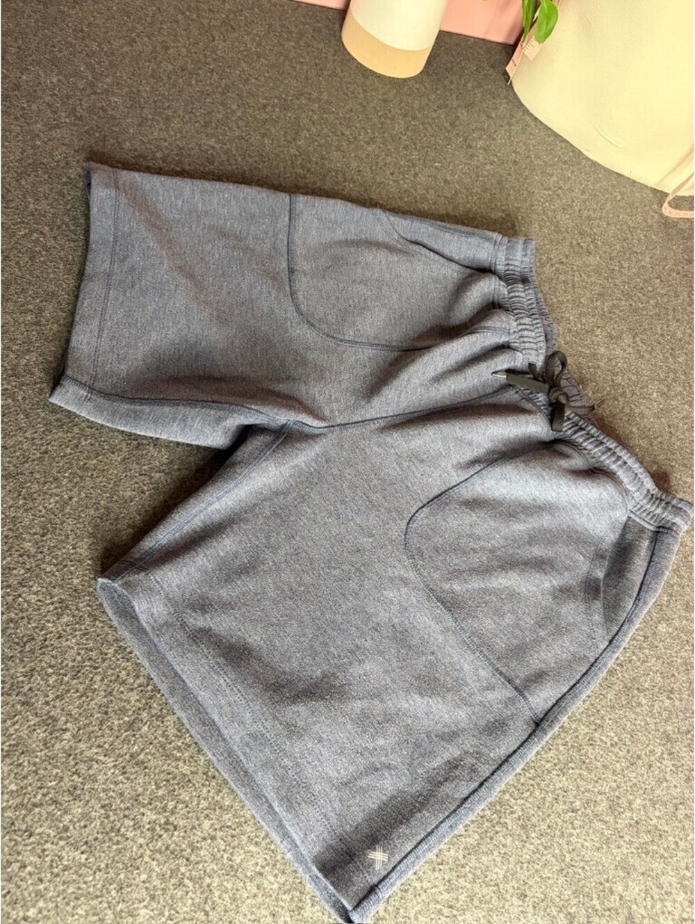 Kenneth Cole Active shorts SZ L